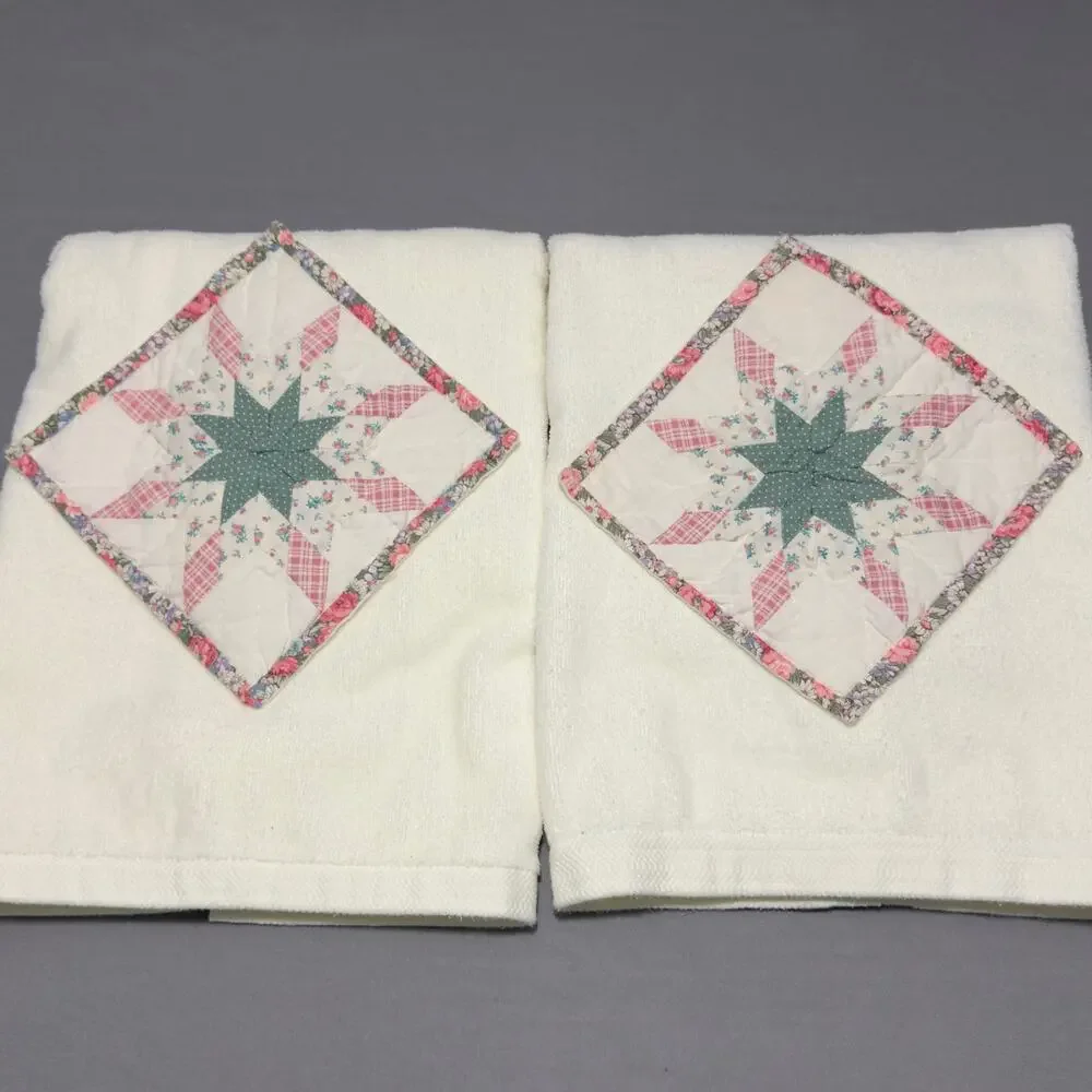 AVANTI Grand Prix 70s Vintage Quilt Block Pinwheel Star Bath Towel Set
